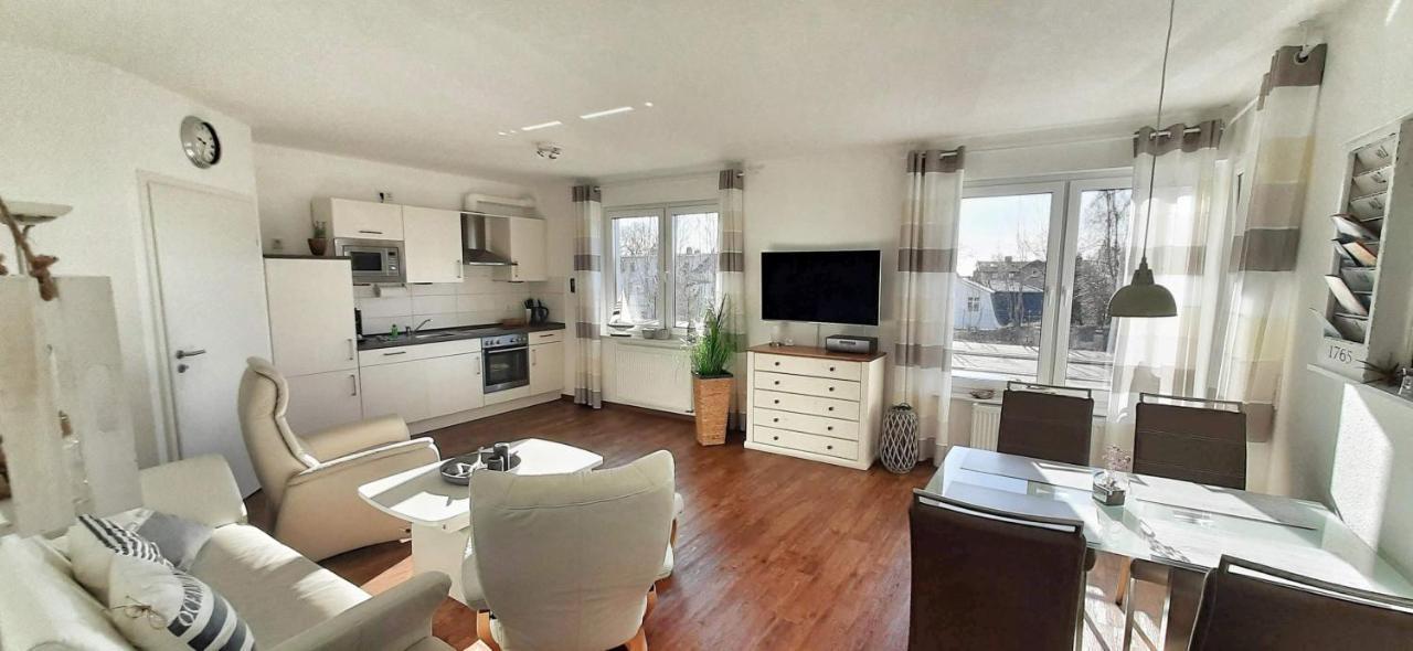 Ferienwohnung Wellenreiter Sassnitz Eksteriør billede